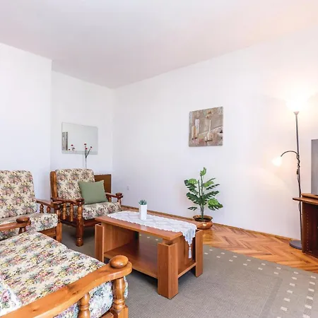Apartment Amazing In With Kitchen Dramalj