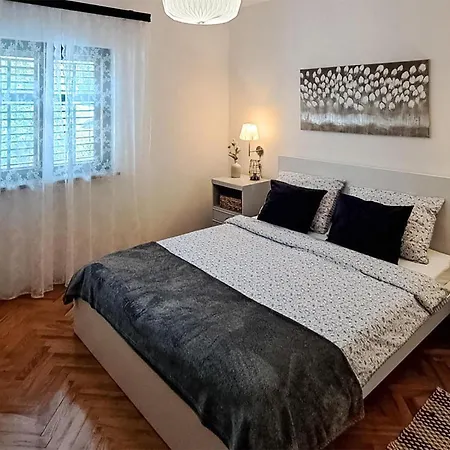 شقة Stunning In With House Sea View